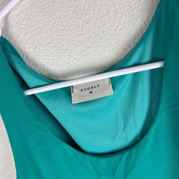 Everly Teal Scalloped Layered Chiffon Sleeveless Dress Size S - Picture 3 of 5